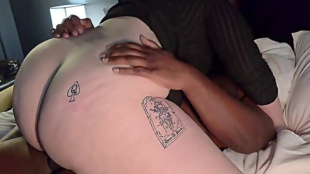 Chubby Hotwife Amber Gets BBC