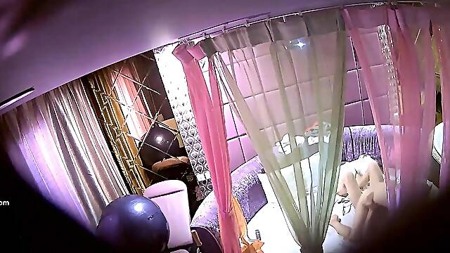Horny fat arab housewife fingered on amateur hidden cam