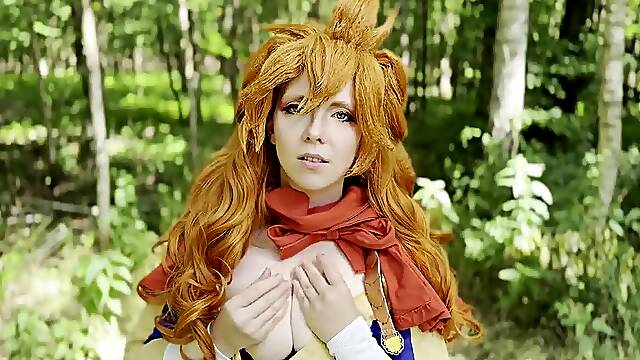 Mereoleona Vermillion Cosplay seduces like a lion - Black Clover Fantasy Real Life