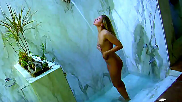 Diabolic: Hardcore classic action with small tits