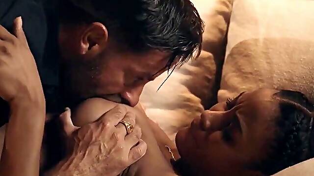 Ebony Samantha Cruuz hot romantic sex