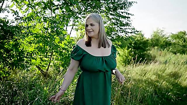 Curvy Mature MILF Joy Adams Takes a Man Home With Her