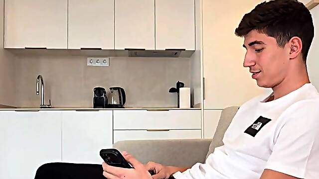 Large-bootied stepmother screws her stepson during the time that her spouse is away - La Paisita Oficial & Brady Bud