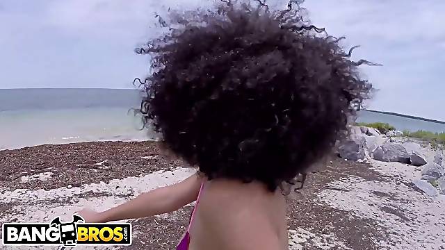 BANGBROS - Curvy Ebony Sweetheart Julie Kay Frees her Large Boobs during Bike Ride