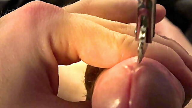 SM Boy Switzerland - Penis Torture