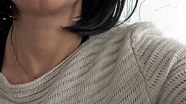 9 months pregnant hot wife begging for cocks