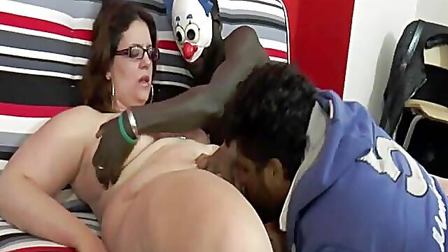 Amateur orgy with a big titted BBW who gets fucked without limits