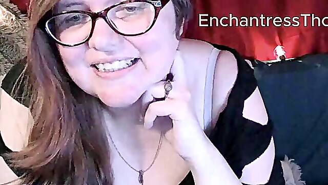 Cock Rating and Mutual Masturbation: a Hairy Pussy Delight