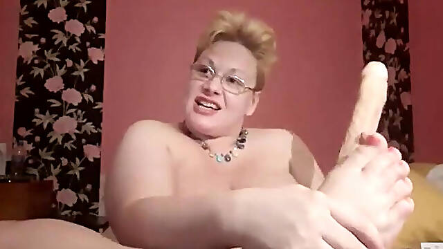 Feet fetish, footjob, squirt on my feet