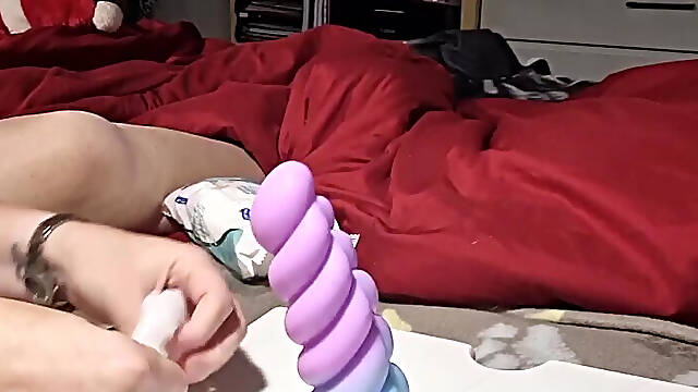 PAWG MILF Rides a Fat Dildo to Stretch Out That Pussy
