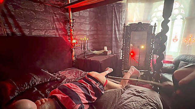 Part 1:- Lanista Bear and Domina Satana Puts Tawseman through his paces!