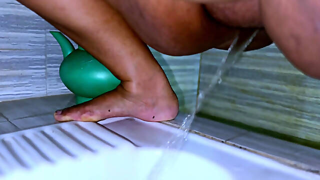 Stepmom Pisses in the Bathroom with Orgasm After Seeing Stepson Masturbating