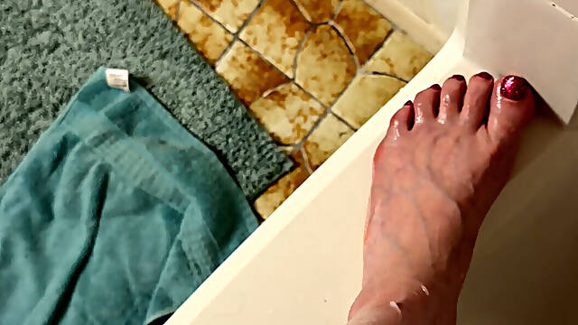 Smooth legs
