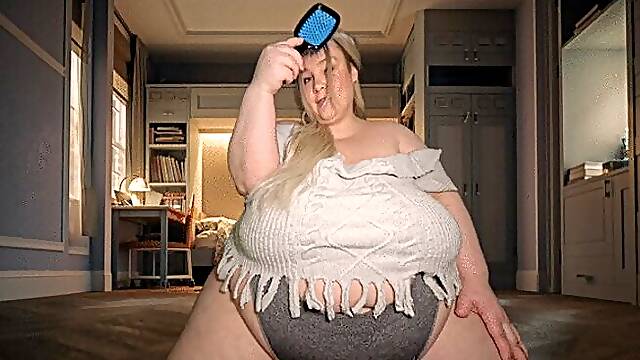 SSBBW Dorm Room Fatty, NYE