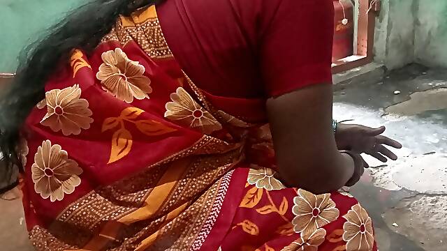 Desi Kerala Aunty Gives Blowjob to Stepuncle