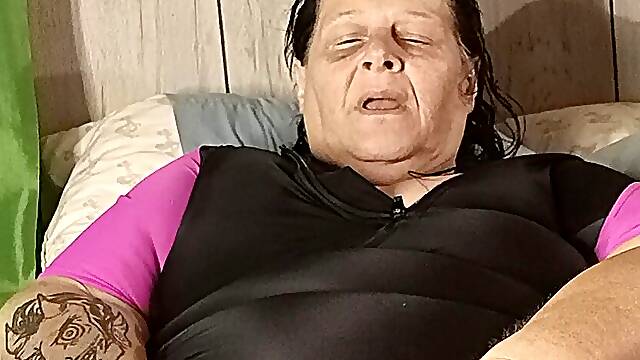 Hes Fucking Her in the Water so Nobody Caught Her on Top That Big Cocka