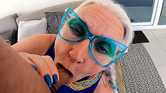 Please Cum All Over My Face.