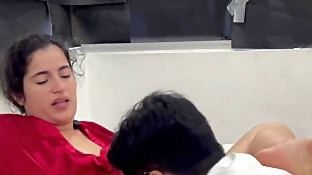 Horny Aunt Fucks Her Virgin Stepniece