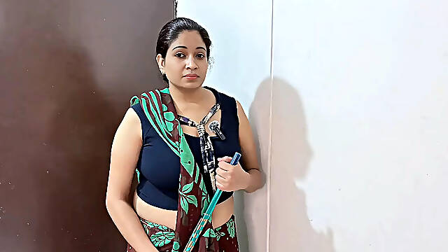 Kamwali Sex with Boy for Stealing Money From Purse