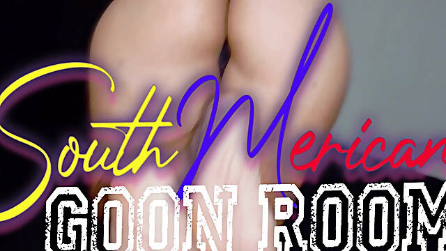 God Damn Lil Midget so Fine