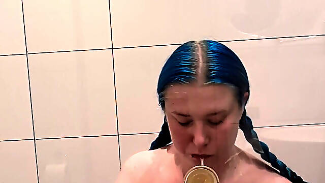 Shower Fuck N Suck- Solo Girl