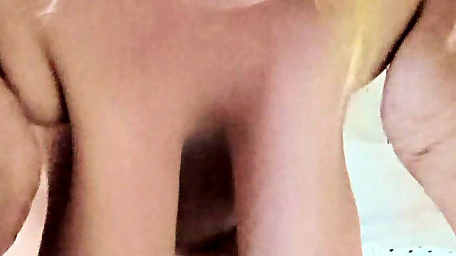 Riding on That Cock Don't Stop I'm Getting Close