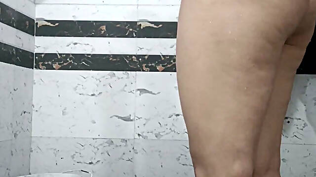 Hot Bath Back Side Priya Bhabi