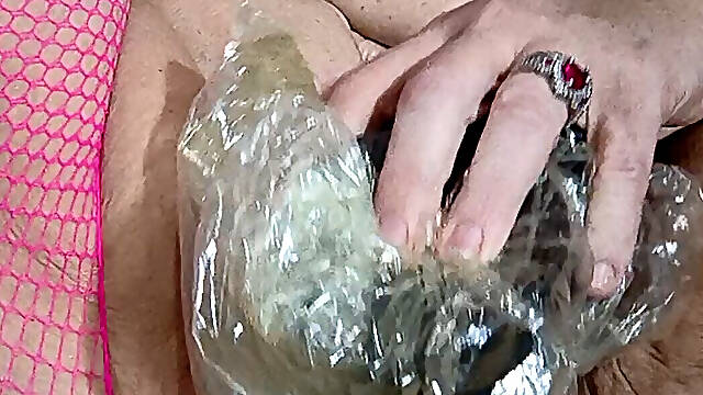That's the Kinkyest Condom Ever Seen Making Her Cum and Scream